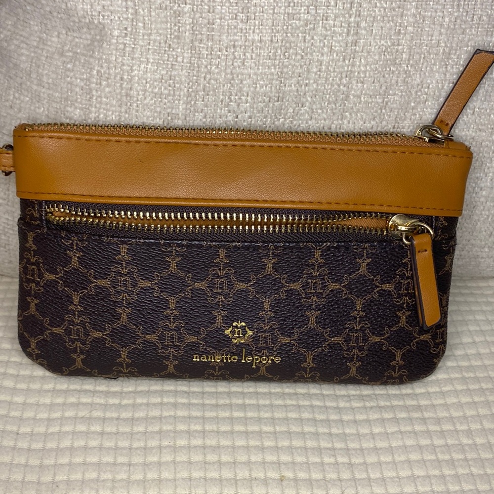 Nanette Lepore Clutch Wallet EUC - Picture 1 of 6